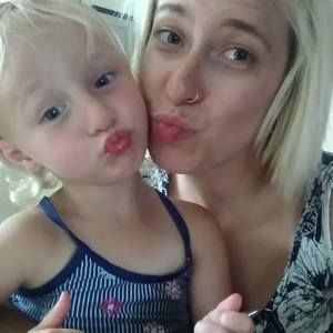 Meet your Posher, Christy